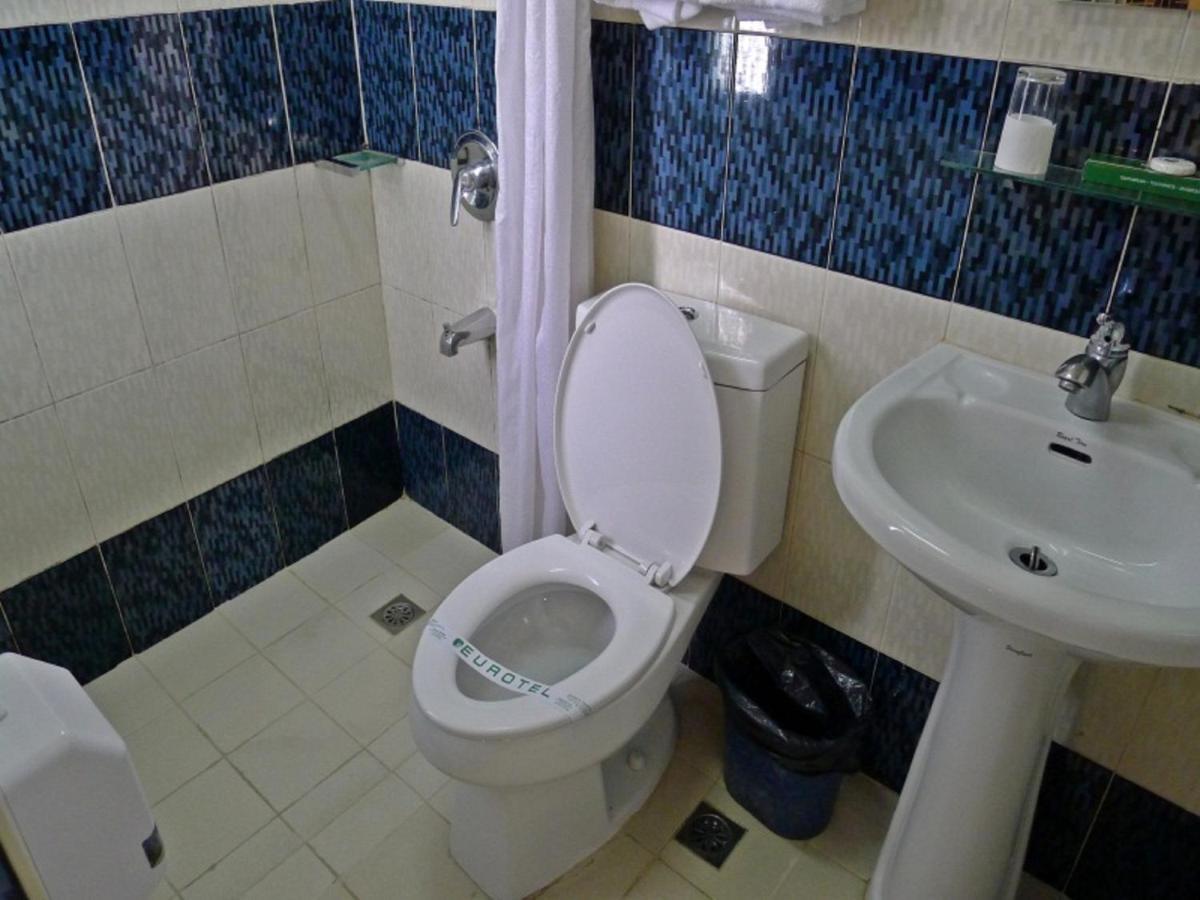 Eurotel Makati Makati City Luaran gambar